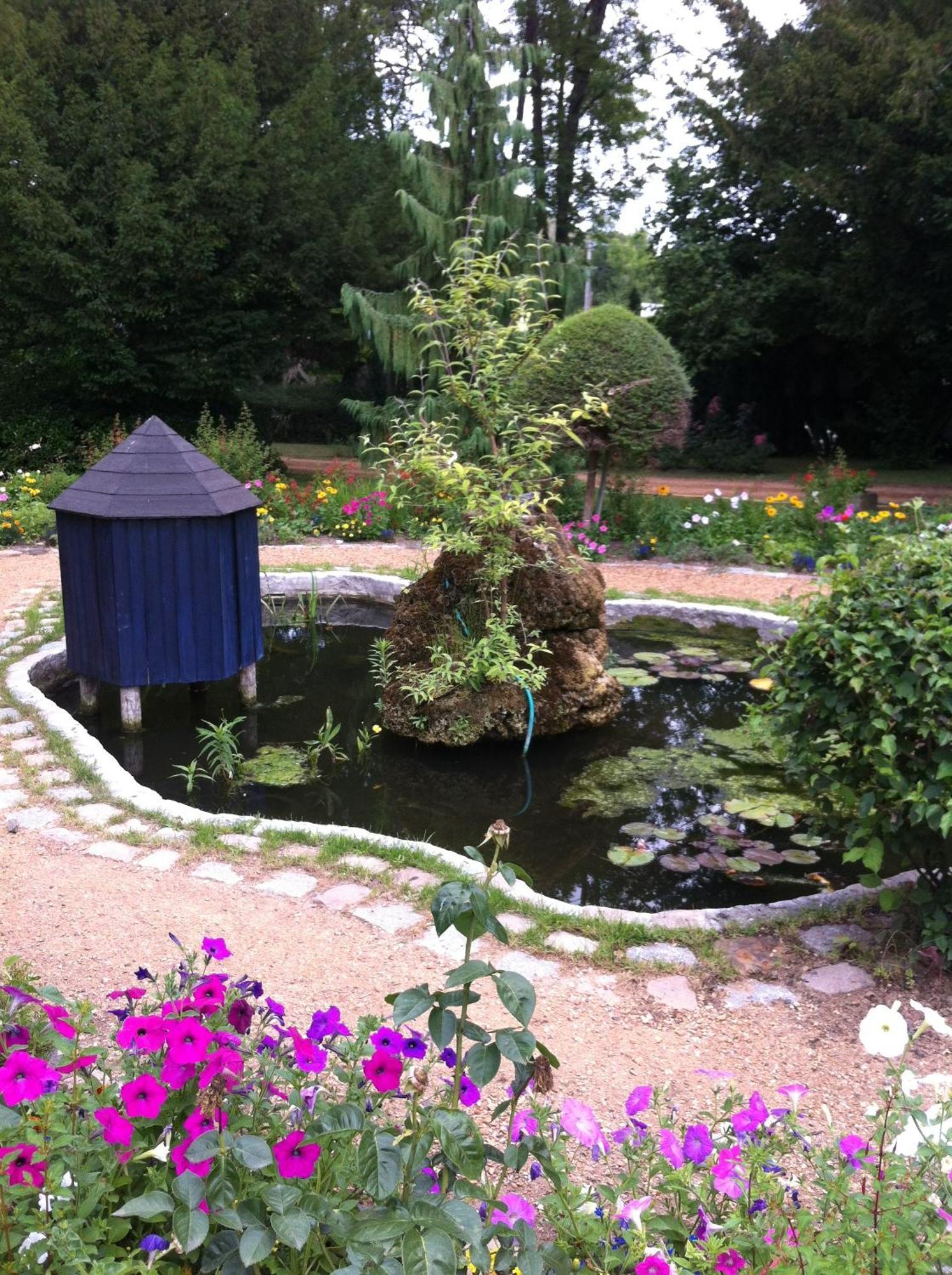Au Fond De La Cour Bed & Breakfast Veyre-Monton ภายนอก รูปภาพ