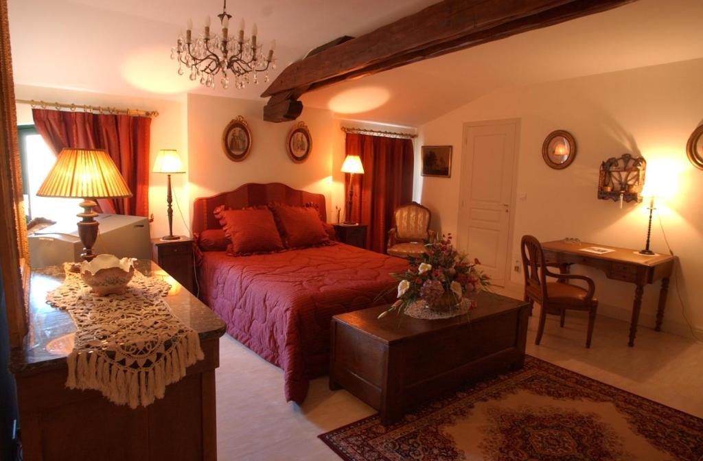Au Fond De La Cour Bed & Breakfast Veyre-Monton ห้อง รูปภาพ